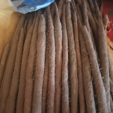 常年收购铁棍山药白玉山药欢迎致电电话报价为准